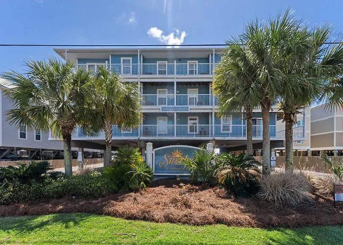 Beachfront 2br With Pool And Access *